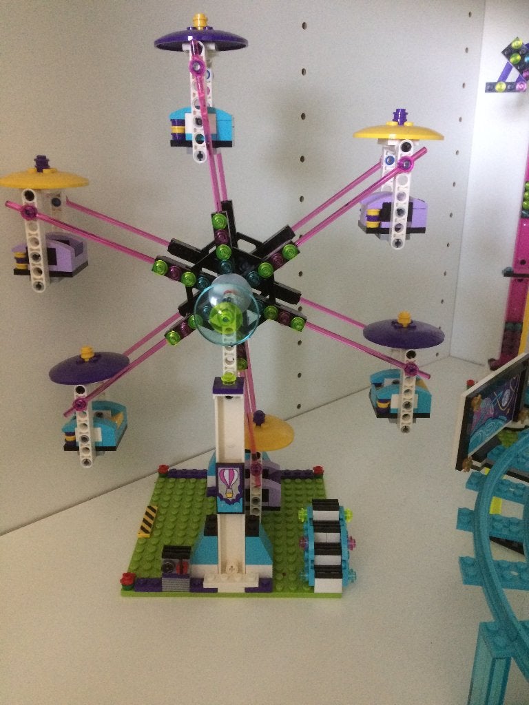 lego friends pretpark achtbaan, Kinderen en Baby's, Lego, Friends, Ophalen of Verzenden, Zo goed als nieuw
