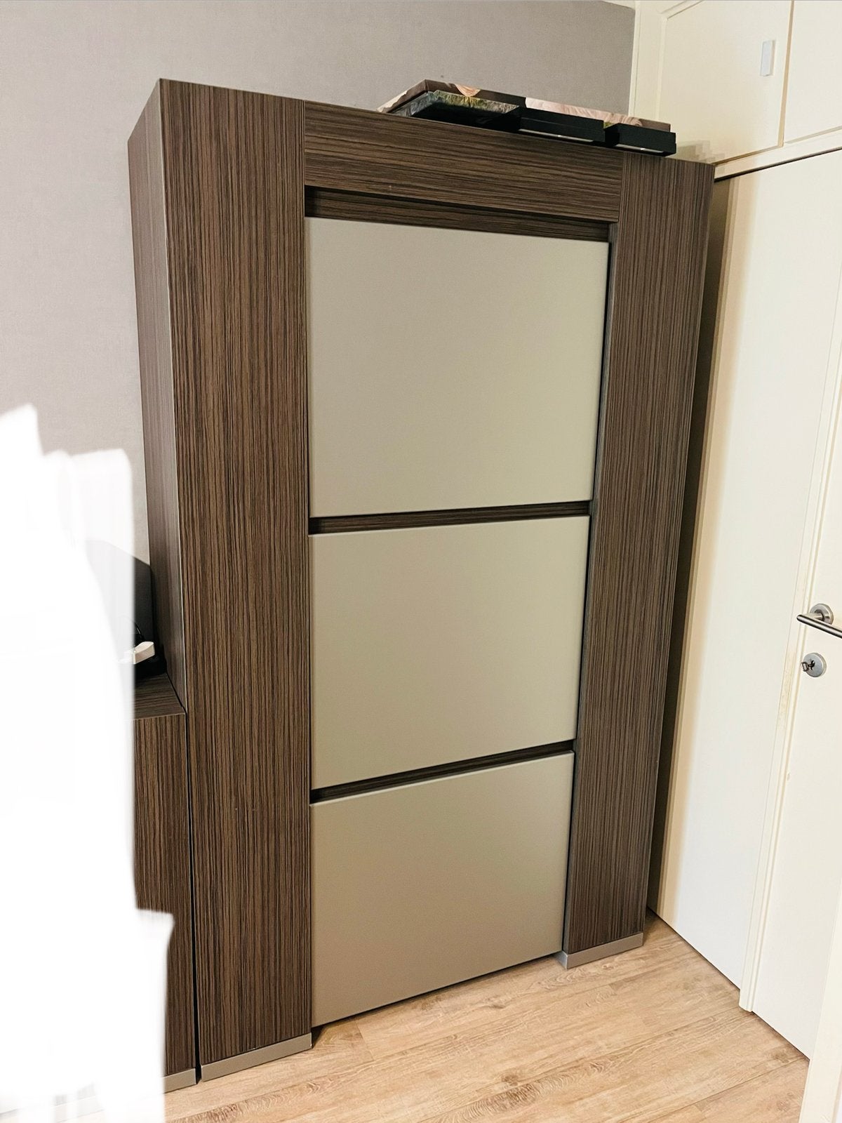 Vitrinekasten+ dressoir, Enlèvement, Comme neuf