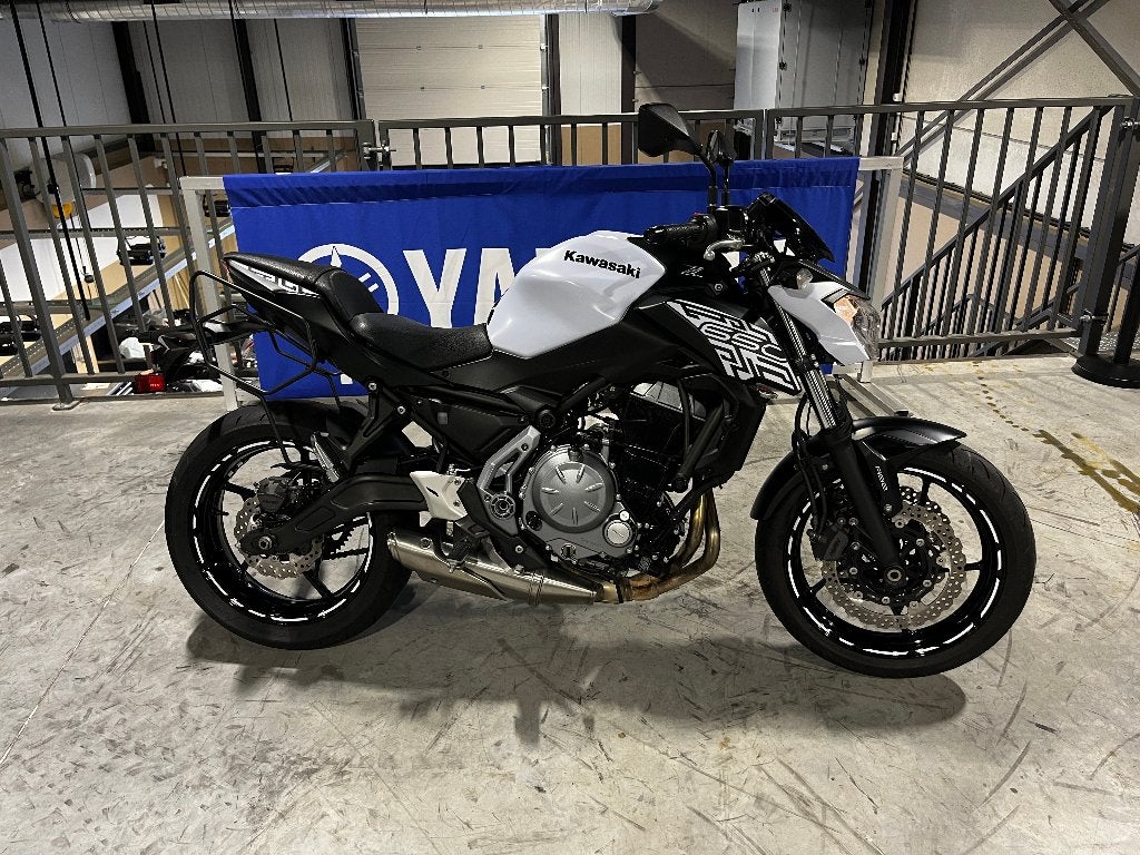 Kawasaki Z650, Motos, Permis Moto A, Entreprise, Occasion, Plus de 35 kW