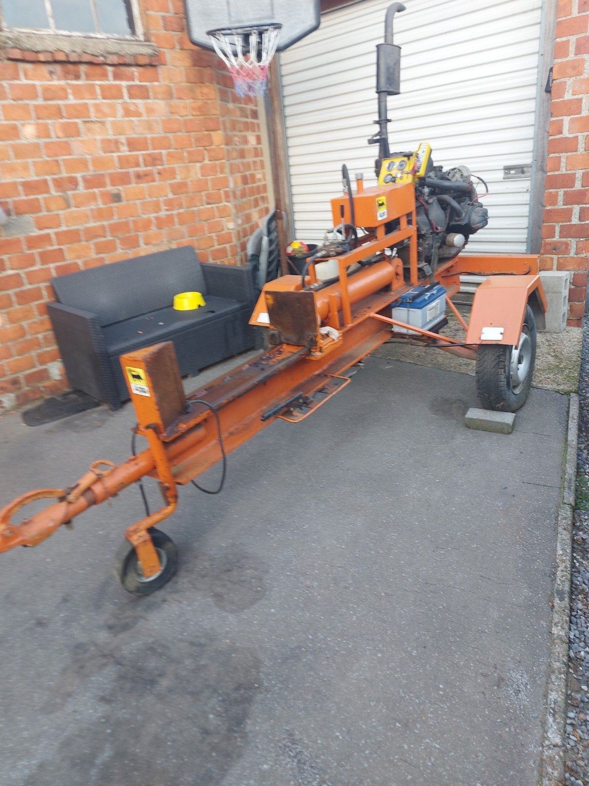 hout kliefmachine, Ophalen