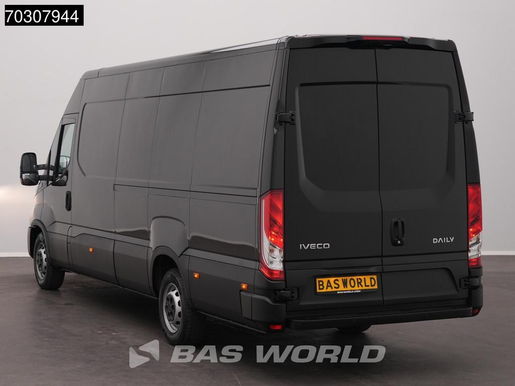 Iveco Daily 35S18 3.0L Automaat L3H2 180PK ACC Airco Camera, Auto's, Automaat, Stof, Euro 6, 4 cilinders