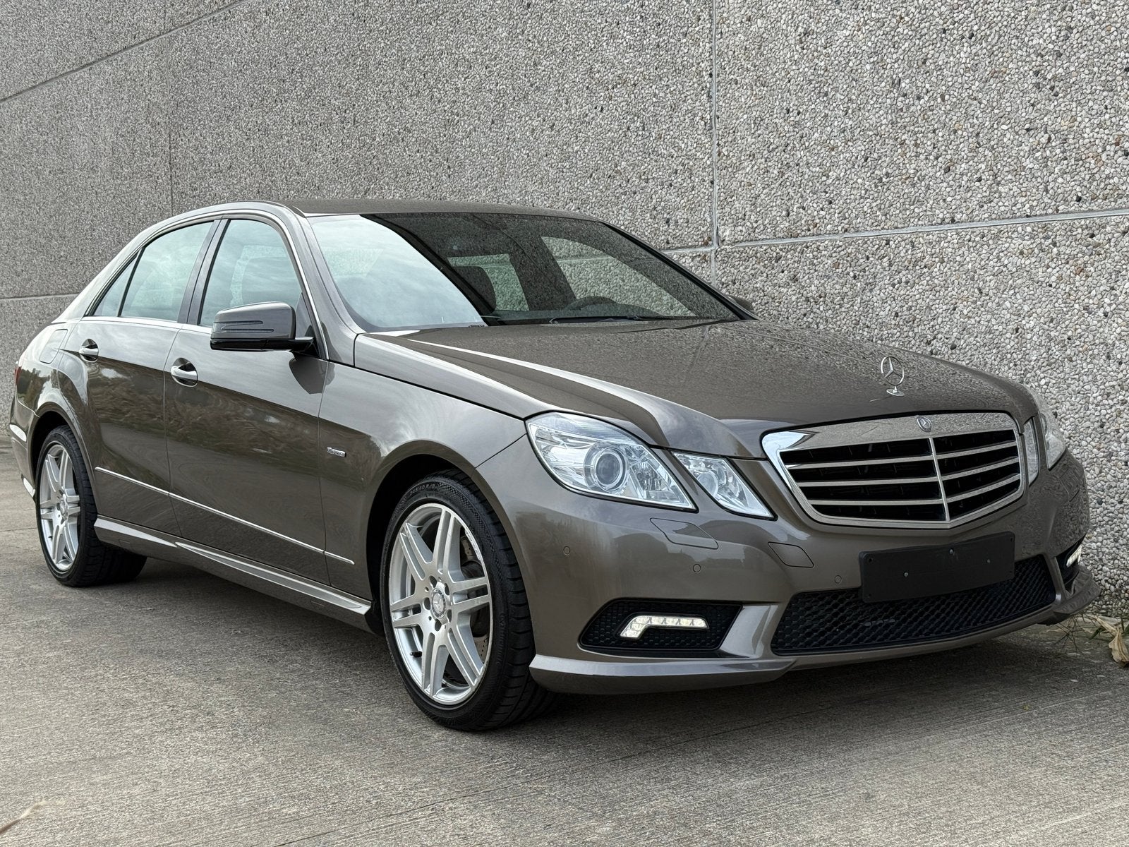 Mercedes E250 - 88.000Km - Automaat - Leder - 1ste eigenaar, Autos, Cuir, Achat, https://public.car-pass.be/vhr/7444bf32-3f1a-44e4-b478-651a607ea35e
