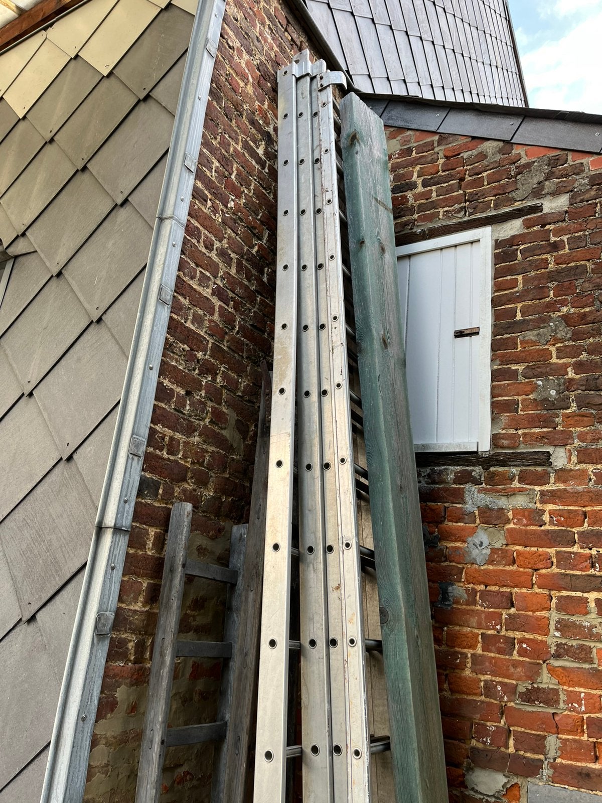 Triple échelle ( 3x 4 mètres), Bricolage & Construction, Échelles & Escaliers, Enlèvement, Utilisé, Échelle, 4 mètres ou plus