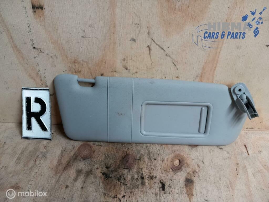 Audi A4 Avant B7 Zonneklep Rechts 8E111717592 2004 t/m 2011, Audi, Enlèvement ou Envoi, Audi, Utilisé