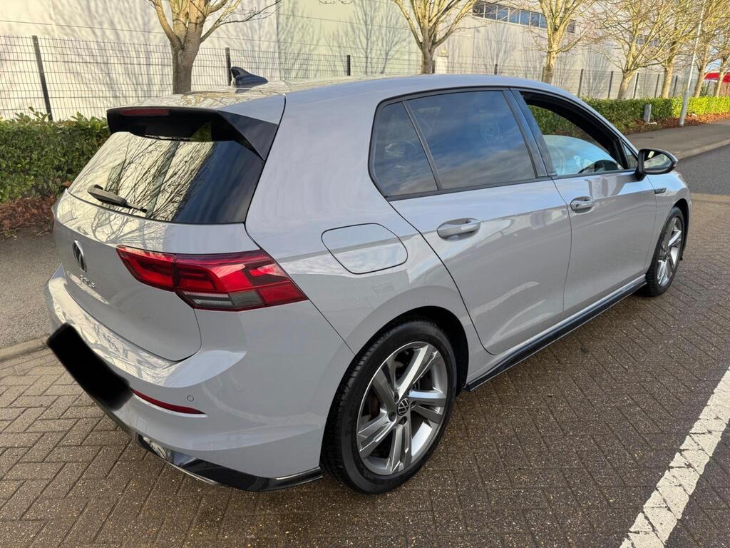 Velgen volkswagen golf 8 origineel met zomerbanden, Auto-onderdelen, Banden en Velgen, Ophalen, Zomerbanden, Banden en Velgen