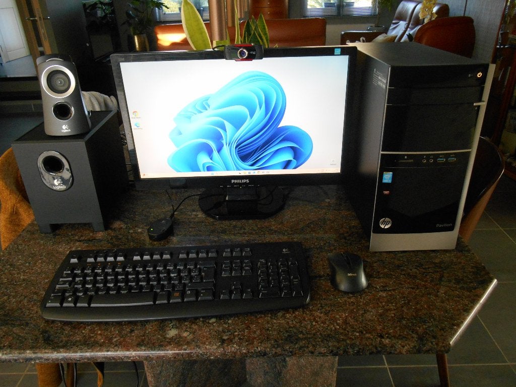 i5/8GB/60GB SSD +1TB HDD scherm/key/muis Win11 Pro, Computers en Software, Ophalen, Met videokaart, HDD