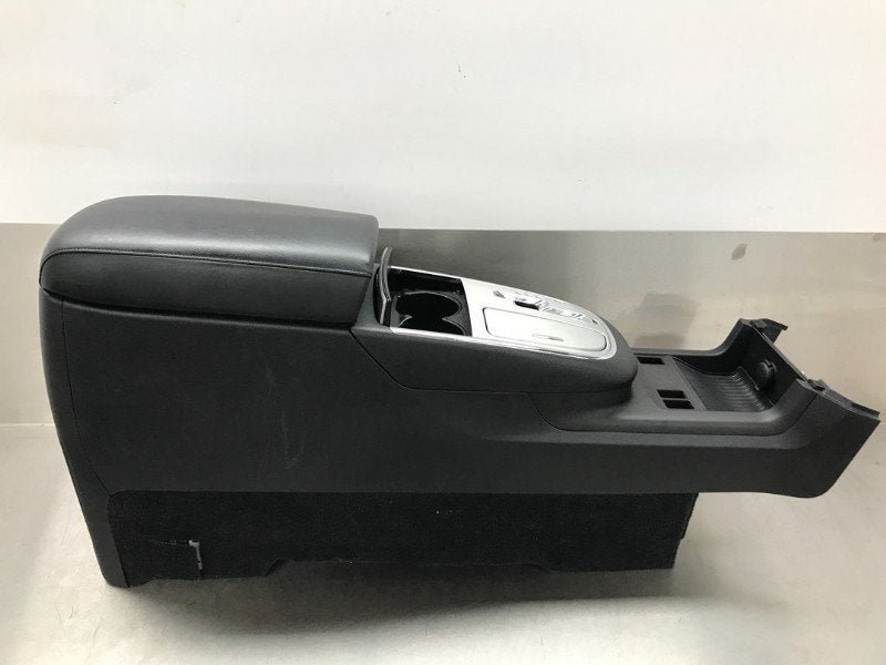 ACCOUDOIR CENTRAL Nissan Murano (Z51) (01-2003/09-2014), Utilisé, Nissan