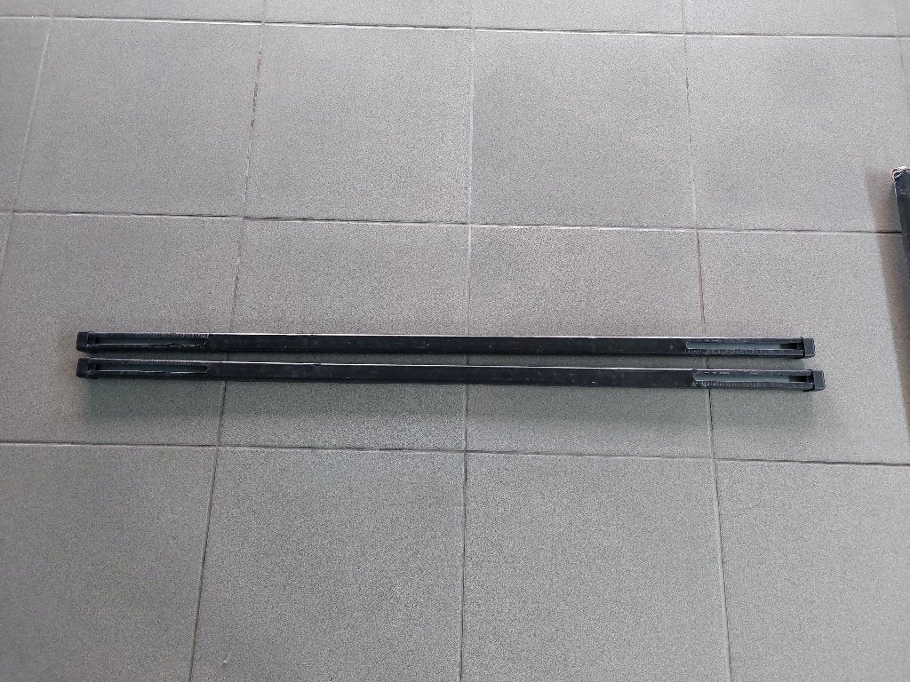 Stangenset Thule Loadbar 761 (120 cm) + eindkappen, Auto diversen, Dakdragers, Gebruikt, Ophalen