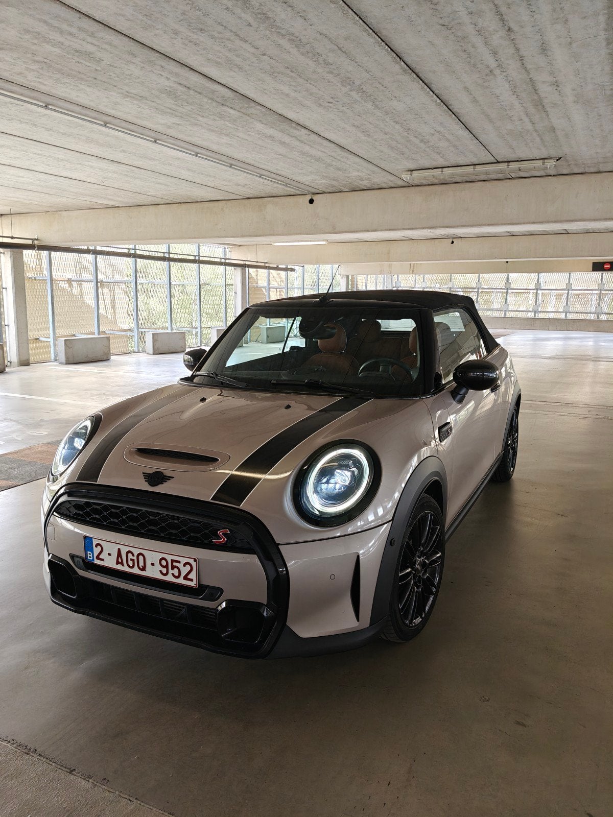MINI Cooper S Cabrio  - Leder - Full Black Accenten, Autos, Mini, Particulier, Cooper S, ABS, Caméra de recul, Phares directionnels