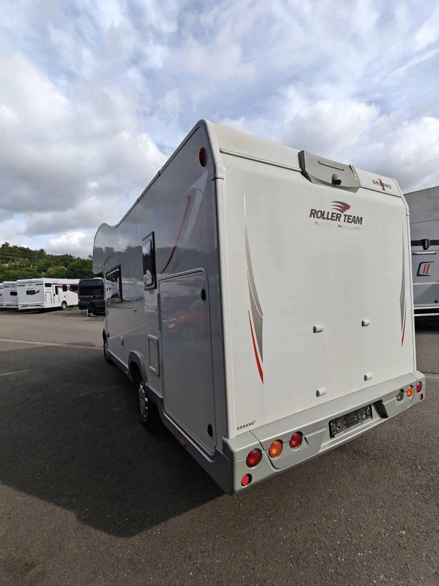 ROLLER Team Autoroller Kronos 295 M 170 Pk/Cv Man., Caravanes & Camping, Siège de train, Autres marques, 6 à 7 mètres, Caméra de recul