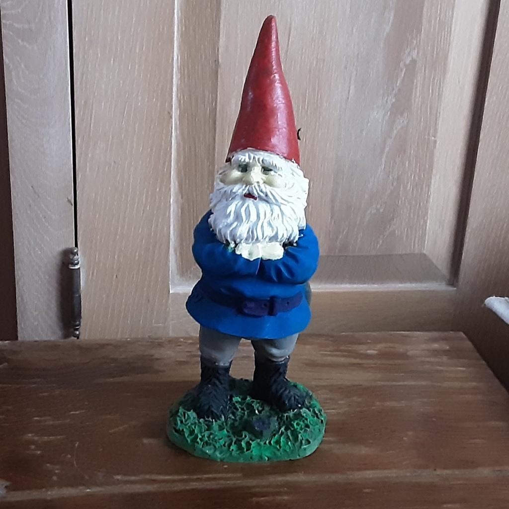 Kunststof handgeschilderde beeldje kabouter H26cm, Ophalen of Verzenden, Gebruikt, Kunststof, Tuinkabouter