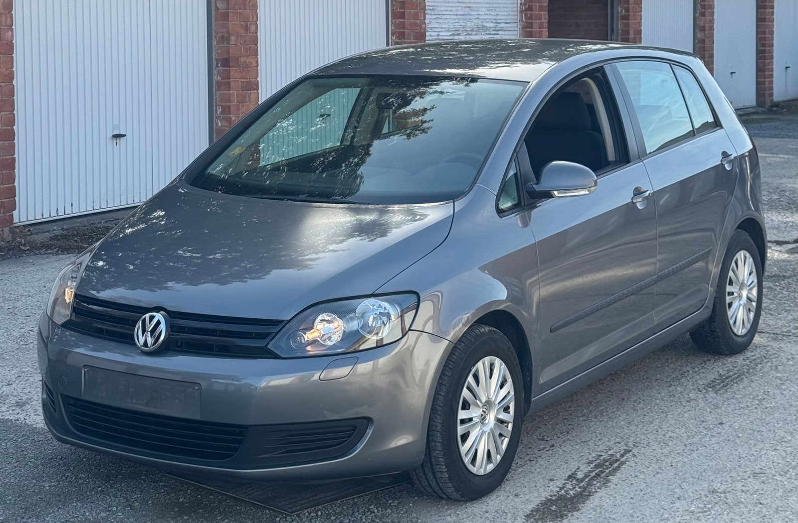 Climatiseur et attelage Vw Golf Plus 1.6Tdi, Autos, Golf Plus, Euro 5, Achat, Boîte manuelle