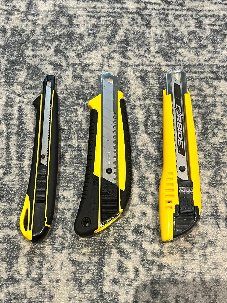 Lot de 3 cutters TAJIMA, Bricolage & Construction, Enlèvement, Comme neuf