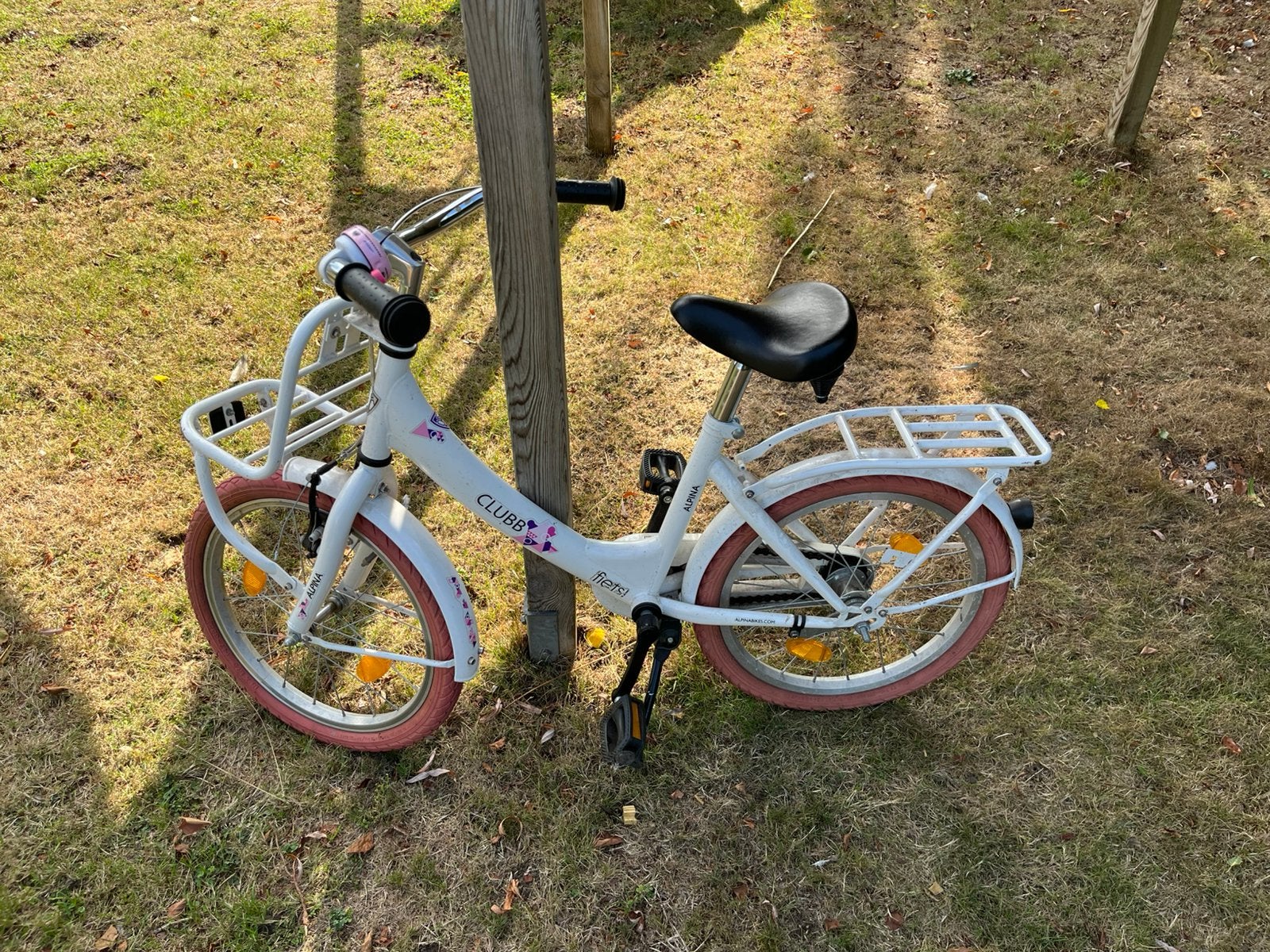 Meisjesfiets 18 inc merk fiets goede staat, Ophalen, Velgrem, 18 inch, Handrem