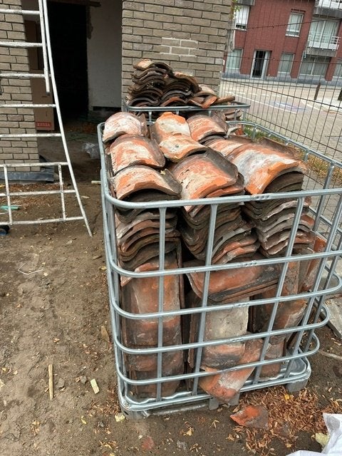 750 Boomse pannen, Doe-het-zelf en Bouw, Ophalen, Gebruikt, Rood, Dakpannen
