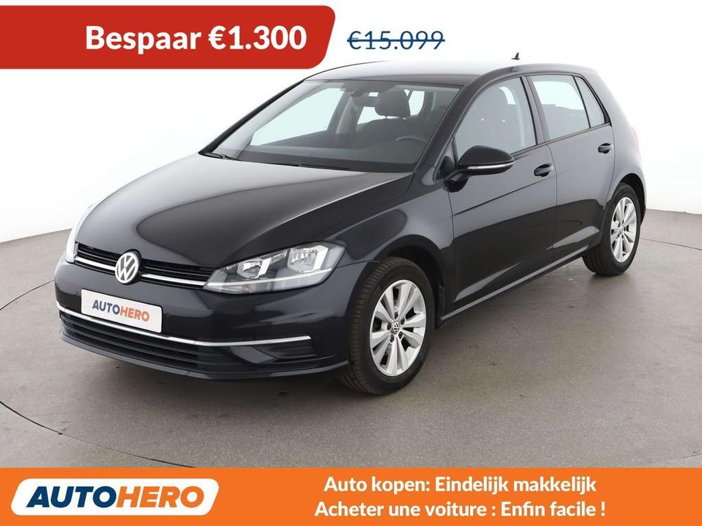Volkswagen Golf 1.0 TSI Comfortline BlueMotion (bj 2017), Auto's, Stof, Gebruikt, Zwart, 1236 kg