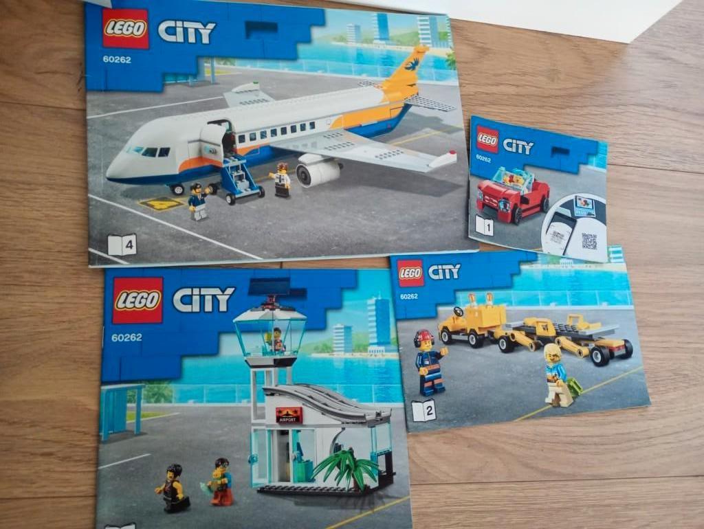 LEGO - 60262 - Passagiersvliegtuig, Gebruikt, Lego, Ophalen of Verzenden, Complete set