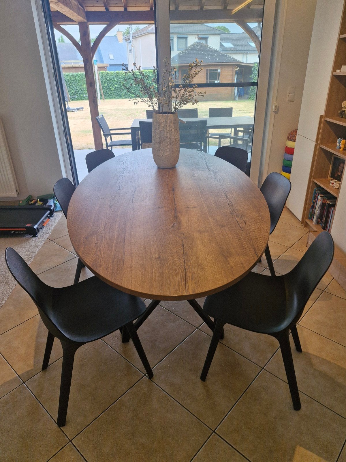 Eetkamertafel met 6 stoelen, Ophalen