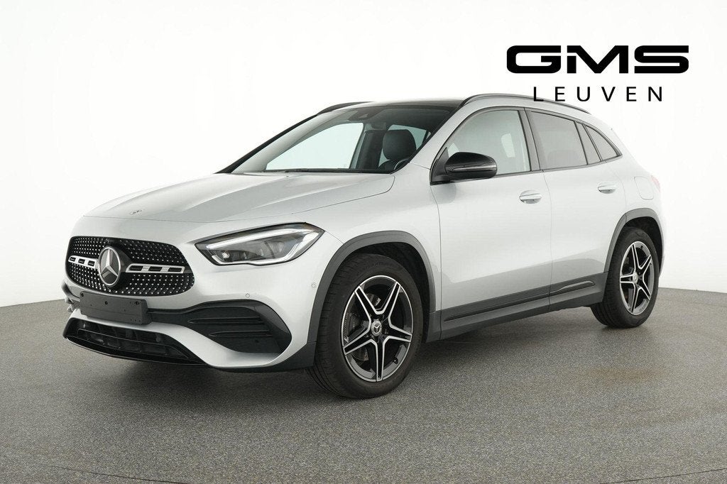 Mercedes-Benz GLA 180 d off-road vehicle 180 d AMG Line, 144 g/km, Argent ou Gris, Entreprise, 116 ch
