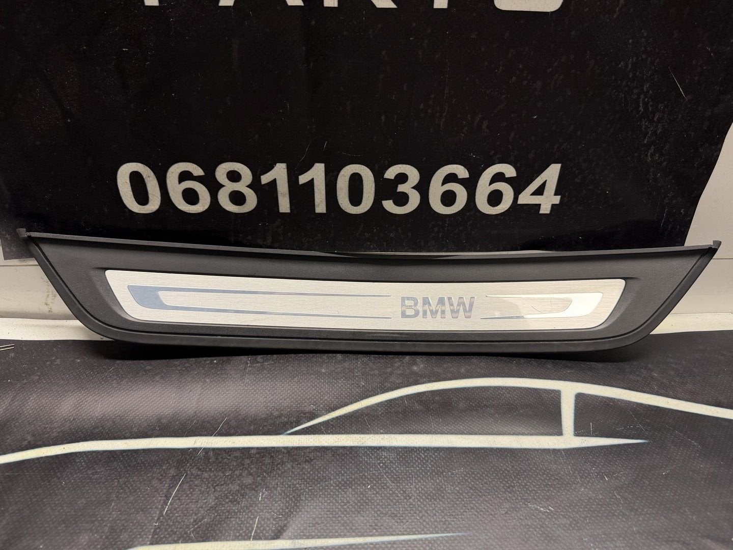 BMW 5 Serie G30 G31 Instaplijst Rechts Achter 51477381330, Auto-onderdelen, Gebruikt, -, -, Rechts