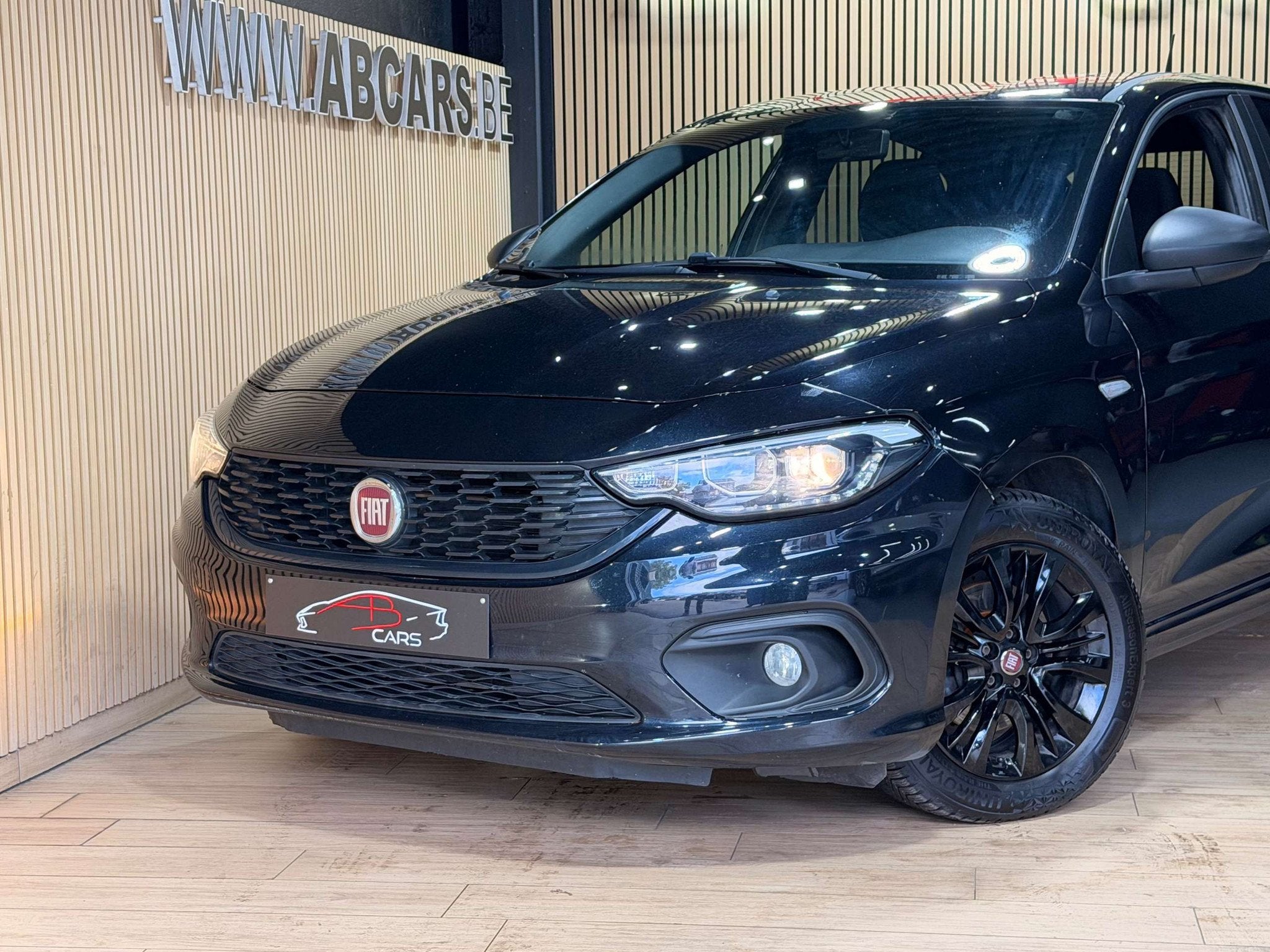 Fiat Tipo SW 1.4i S-Design * Street SPORT * GARANTIE 12 MOIS, Autos, Achat, Euro 6, Entreprise, Boîte manuelle