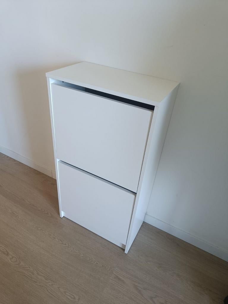 Schoenenkast (IKEA Bissa), lichte gebruiksporen, 10 euro, Huis en Inrichting, Ophalen