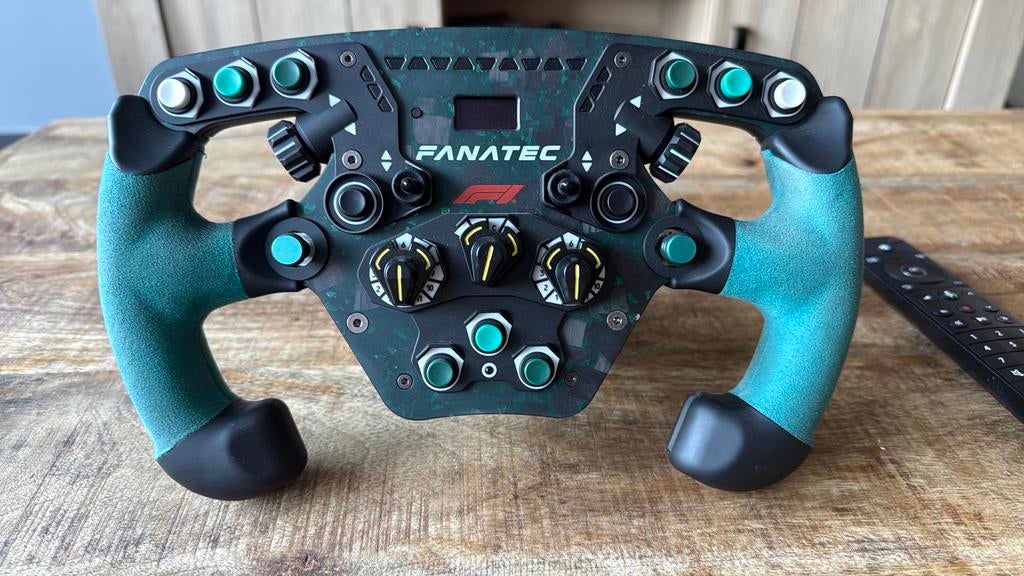 Fanatec f1 stuur limited edition, Computers en Software, Joysticks, Ophalen, Zo goed als nieuw