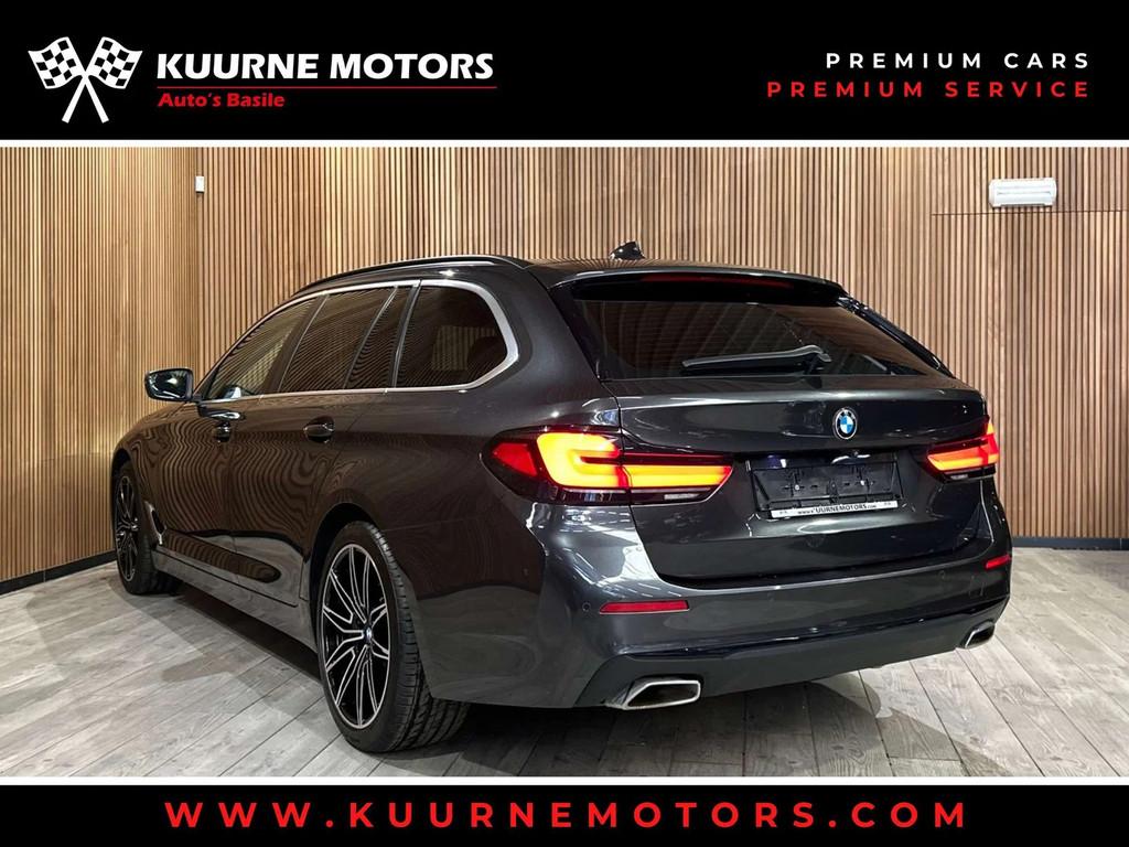 BMW 5 Serie 518 dA Touring Alu19"/Leder/Cam/GprPro *1j garan, Argent ou Gris, Entreprise, 109 g/km, Phares entièrement LED
