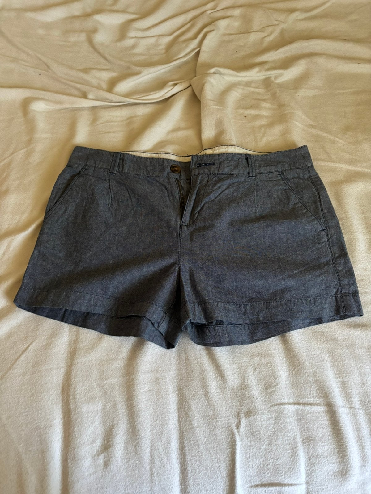 Dames shortje, Ophalen, Zo goed als nieuw