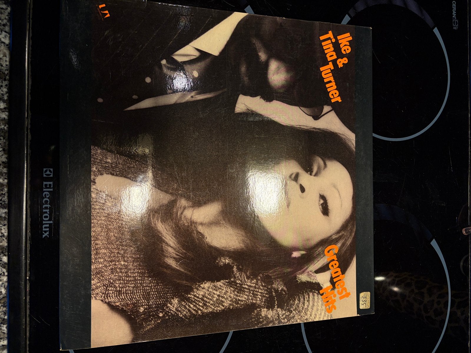 LP Ike &Tina turner greatest hits, Ophalen, Zo goed als nieuw