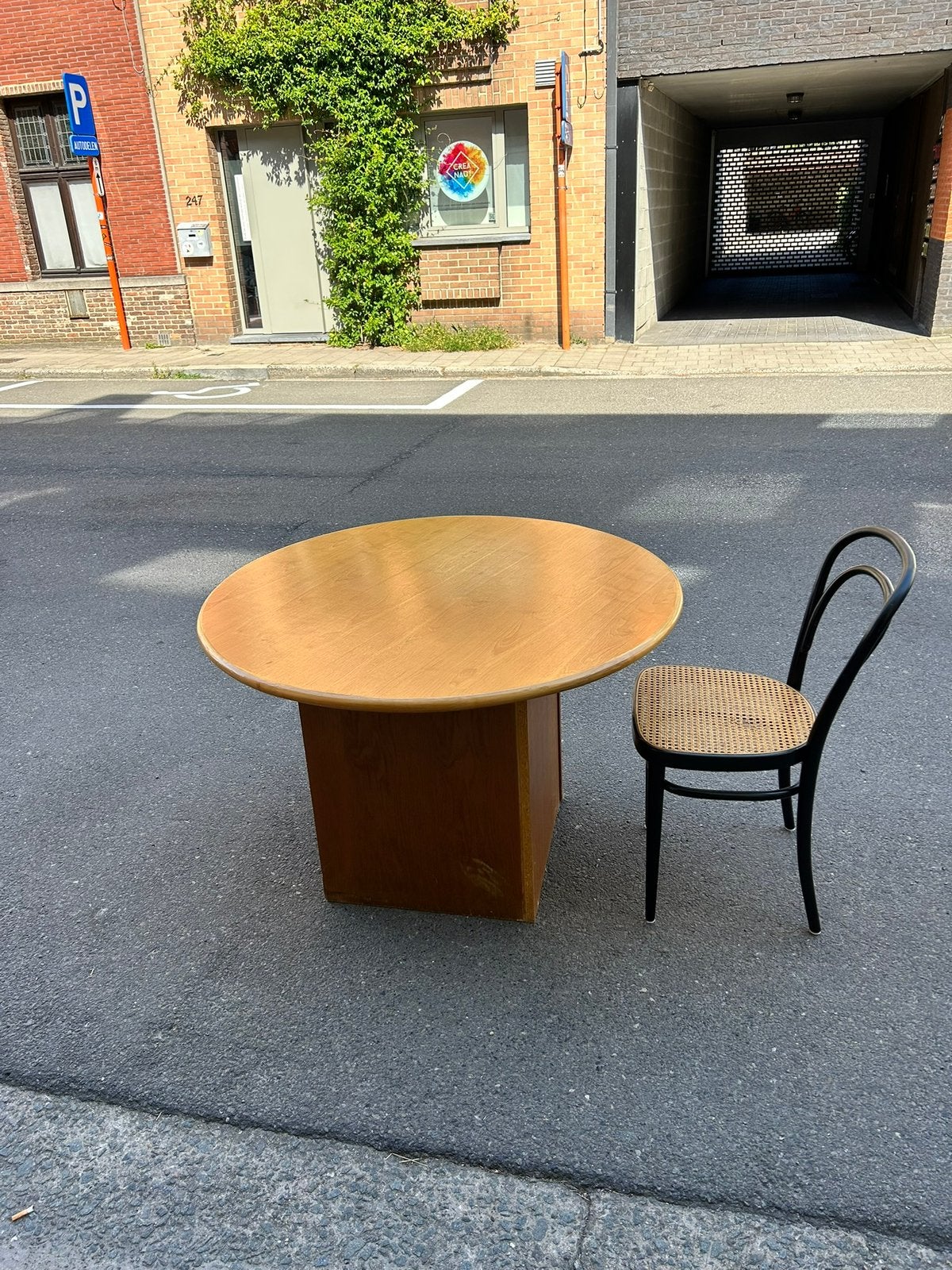 Rotan rond tafelblad, Ophalen, Zo goed als nieuw, Rond