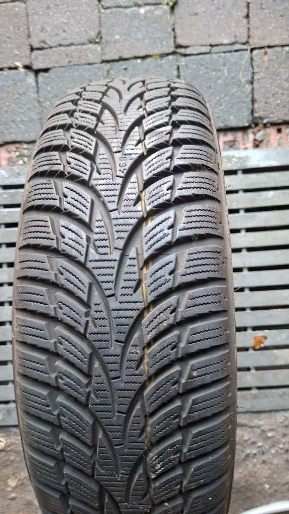 5 Nokian Winterbanden nieuwtaat 165 70 13 Renault R5 Alpine, Autos : Pièces & Accessoires, Pneus & Jantes, Enlèvement, Pneus hiver
