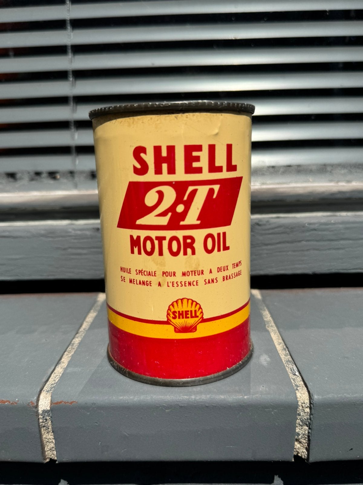 SHELL 2 T motor olie blikje, Ophalen of Verzenden
