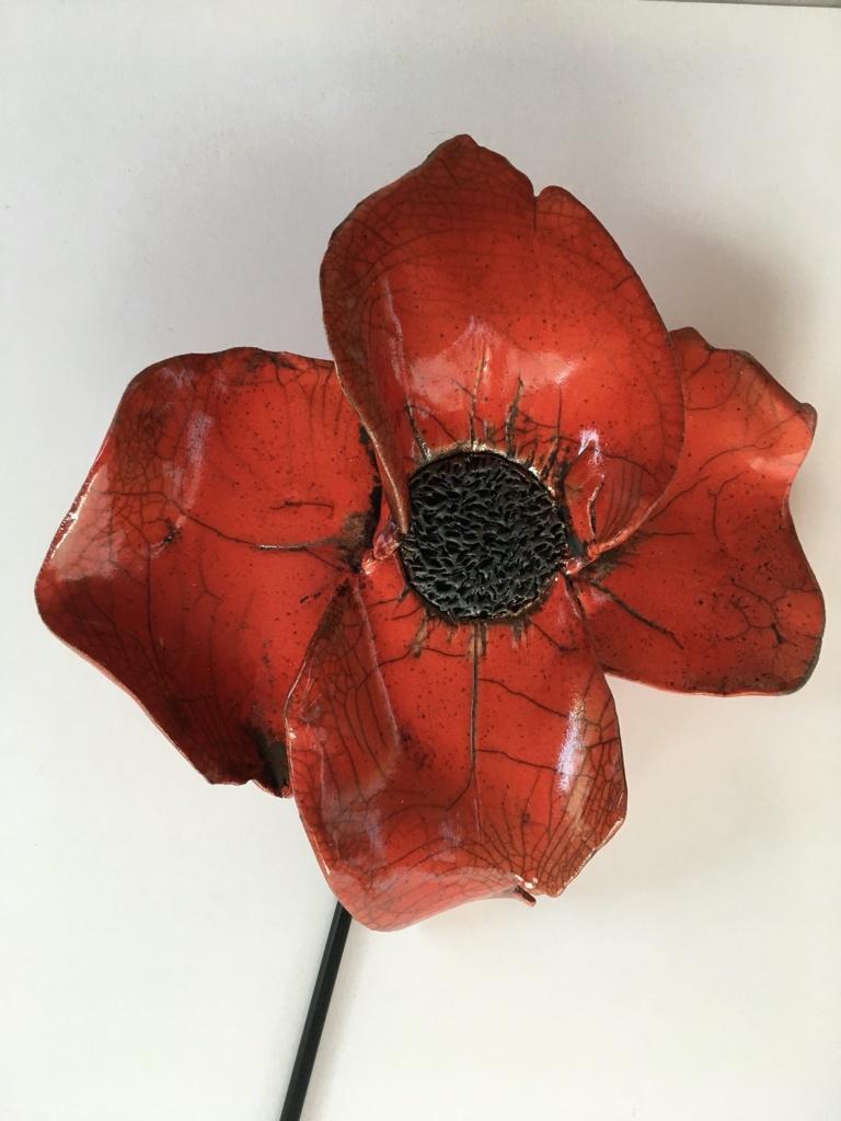 coquelicots raku, Enlèvement