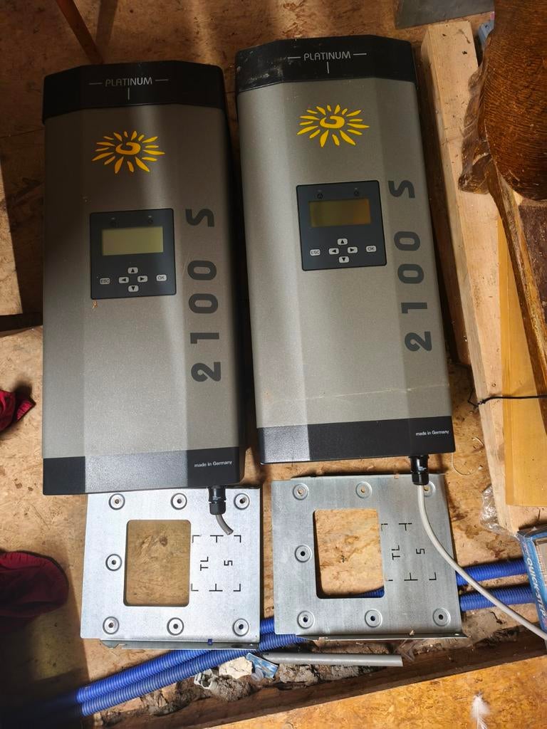 Omvormer zonnepanelen, Ophalen
