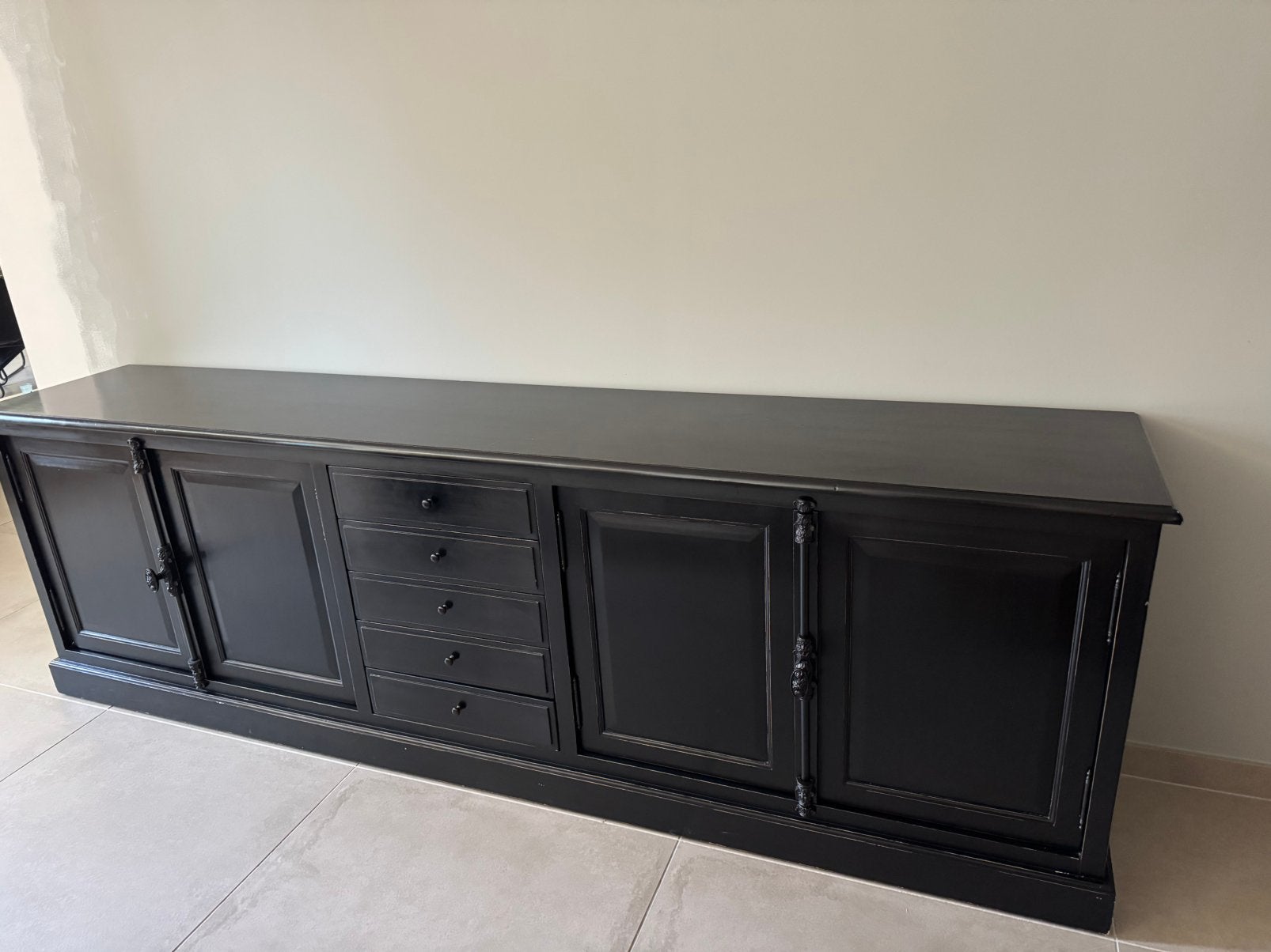 Zwarte dressoir, Ophalen, Gebruikt, Met lade(s), 200 cm of meer