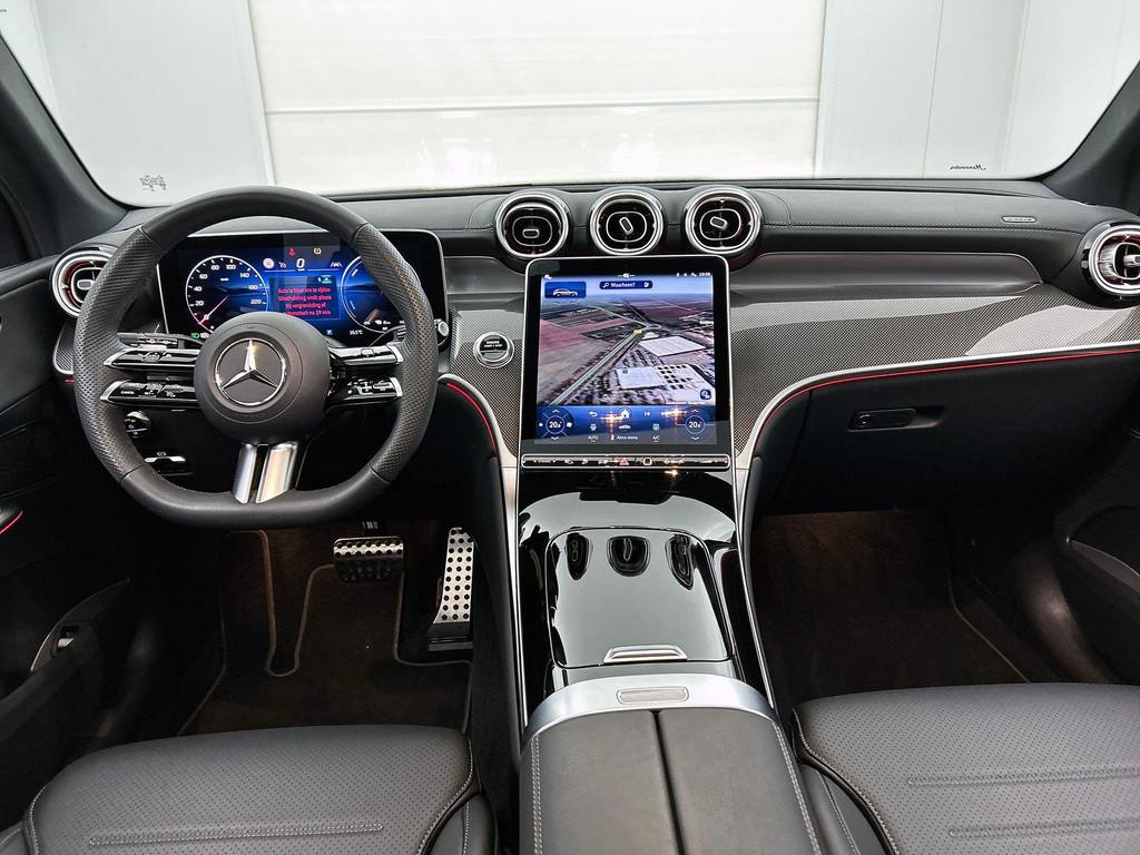 Mercedes-Benz GLC-klasse GLC 300 e 4MATIC Star Edition Night, Automaat, Gebruikt, Zwart, 4 cilinders