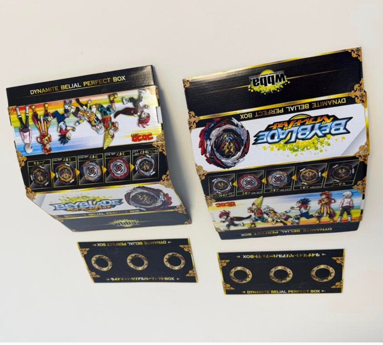 Beyblade Dynamite Belial « Boîte 2x Takara Tommy Corocoro, Enlèvement ou Envoi, Neuf