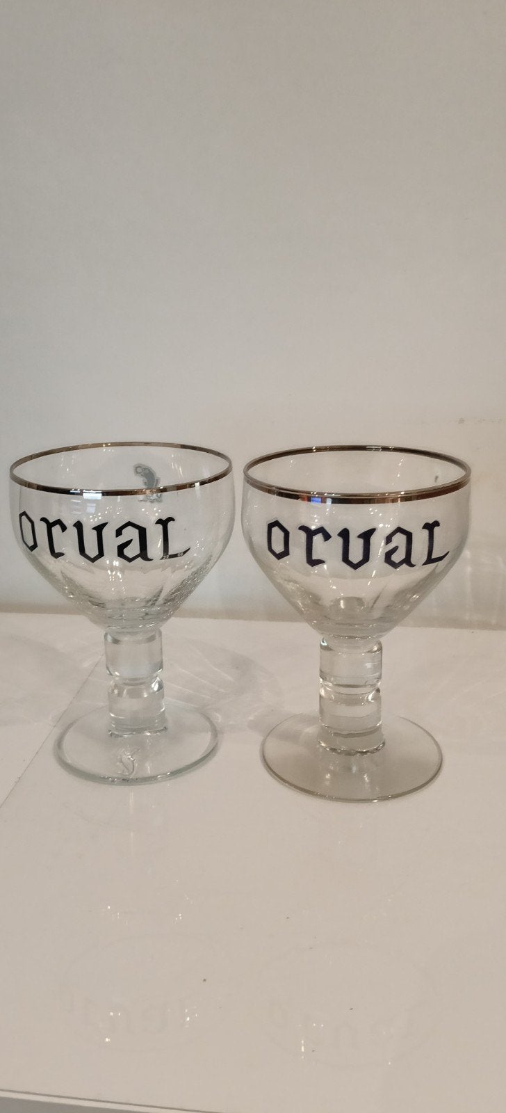 2 verschillende glazen Orval. Glas. Orvalglazen, Verzamelen, Ophalen of Verzenden, Zo goed als nieuw, Bierglas