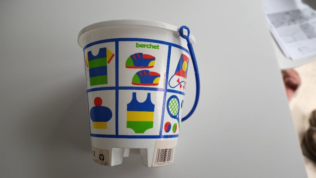 Seau de plage - Berchet, Enfants & Bébés, Jouets | Extérieur | Bacs à sable, Enlèvement ou Envoi, Neuf