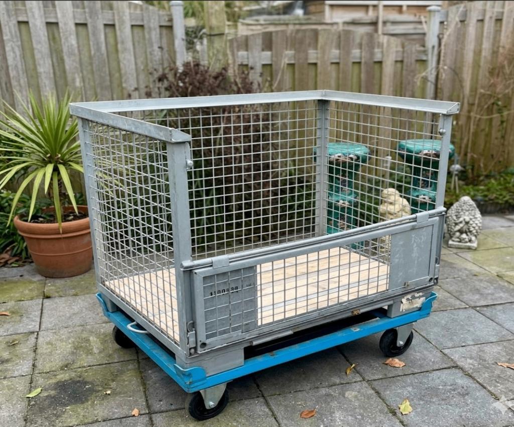 magazijn gitterbox met palletkar, Enlèvement
