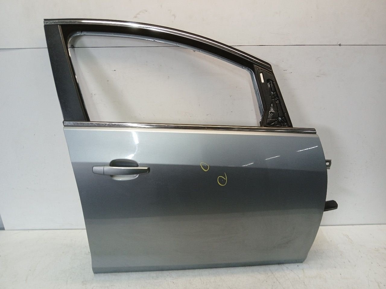 Portier rechts voor Opel Astra, Onderdelen@venauto.nl, Van der Ven Autorecycling B.V., Gebruikt, Ettenseweg 76, 4706 PB Roosendaal, The Netherlands