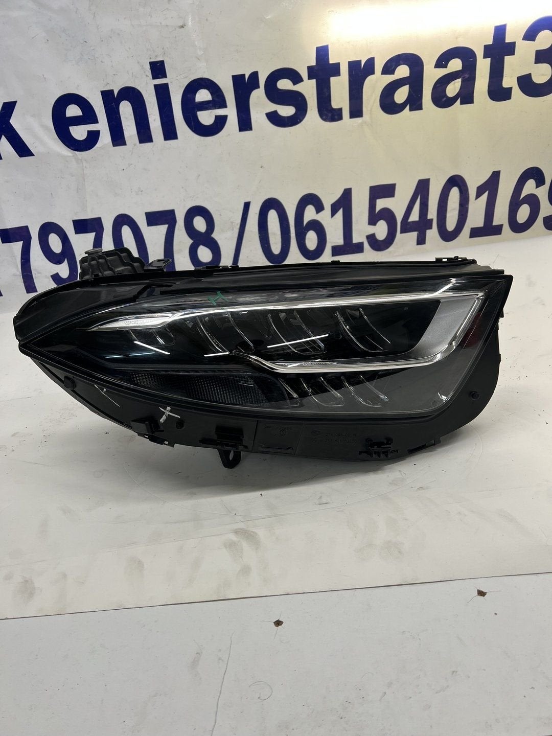 Mercedes CLS W257 Vol LED Koplamp rechts A2579062402, Utilisé, -, -, Enlèvement ou Envoi