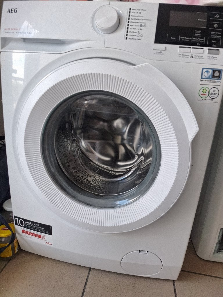 Zuinige wasmachine en droogkast, Enlèvement, Comme neuf, Chargeur frontal, Programme lavage à la main