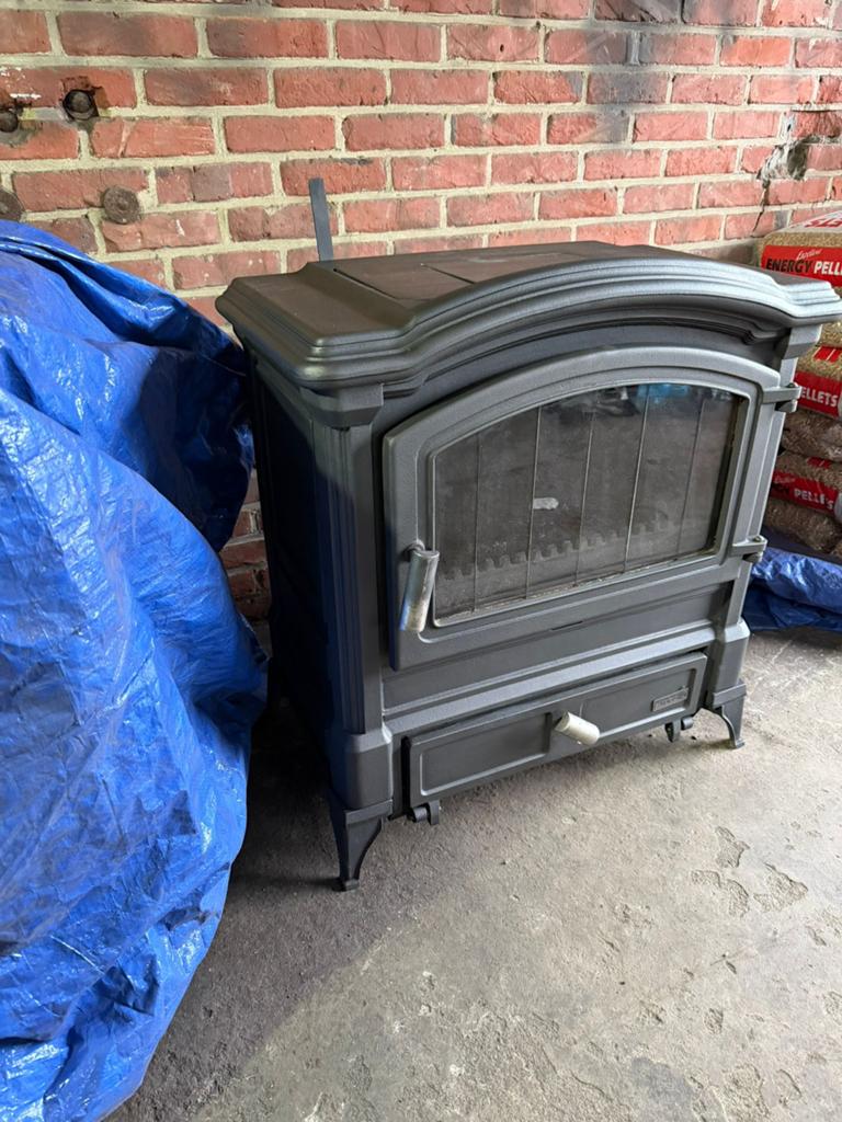 Houtkachel/kolenkachel gietijzer 12kw, Ophalen, Zo goed als nieuw, Houtkachel