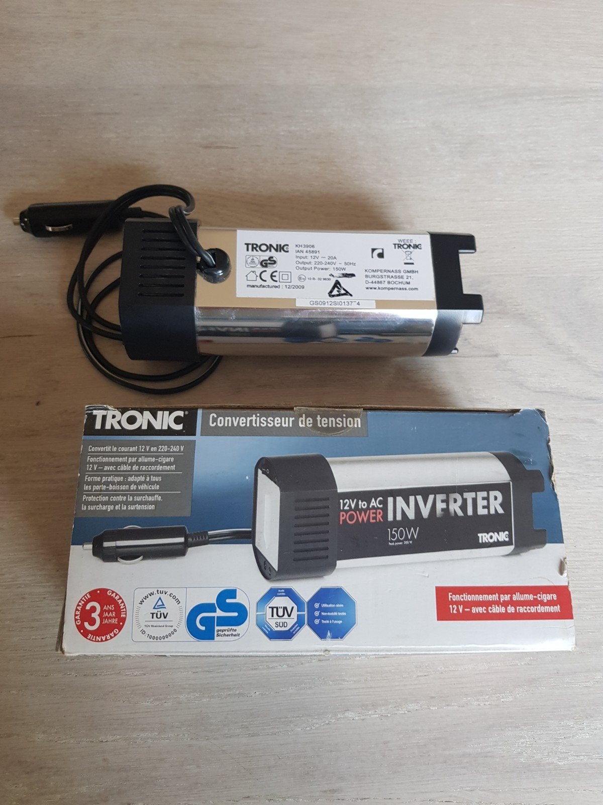 convertisseur 12v vers 230v ac, Ophalen, Zo goed als nieuw