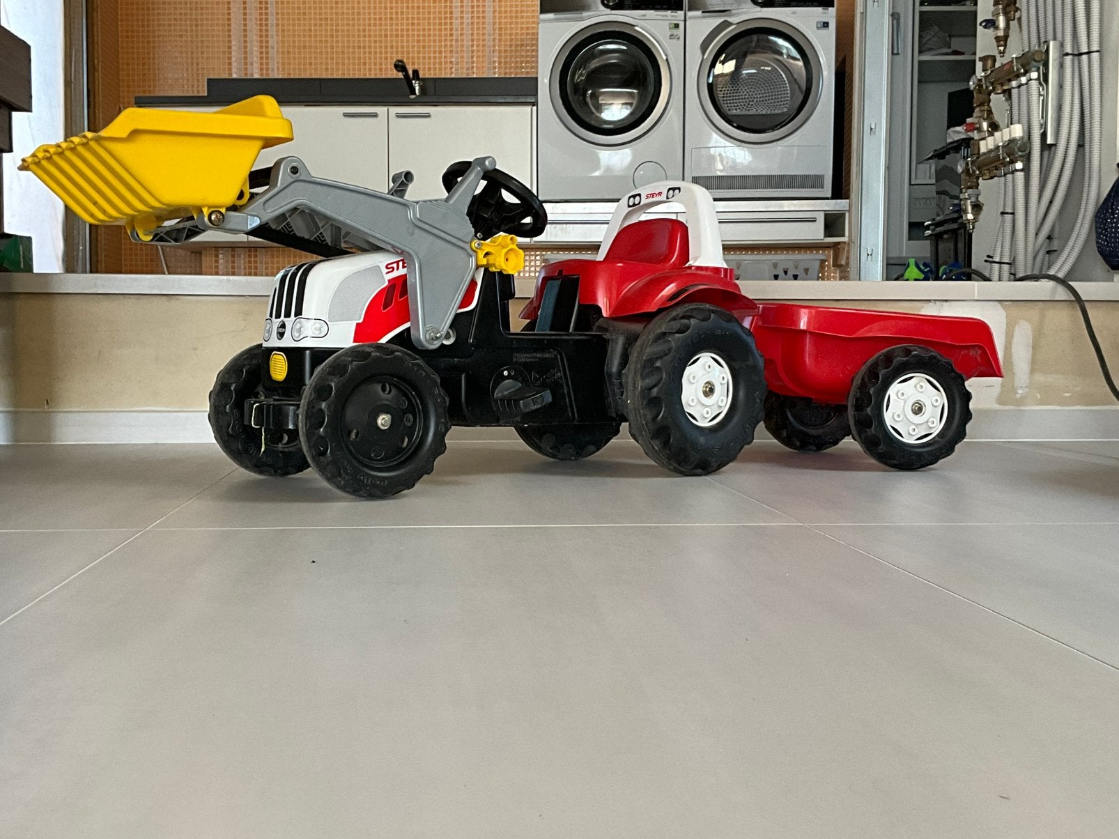 Tracteur enfant à pédales avec remorque et chargeur avant, Enlèvement, Utilisé, Autres marques