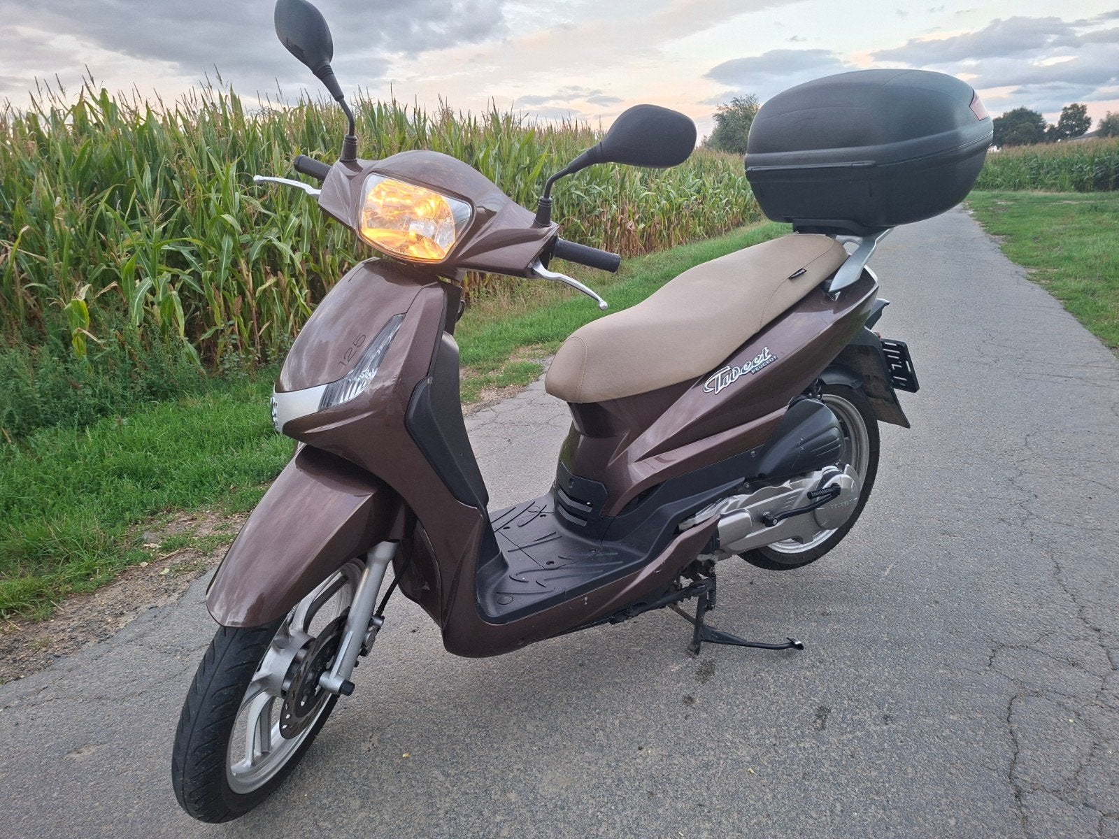 peugeot tweet 125cc + levering, Vélos & Vélomoteurs, Scooters | Peugeot, Enlèvement
