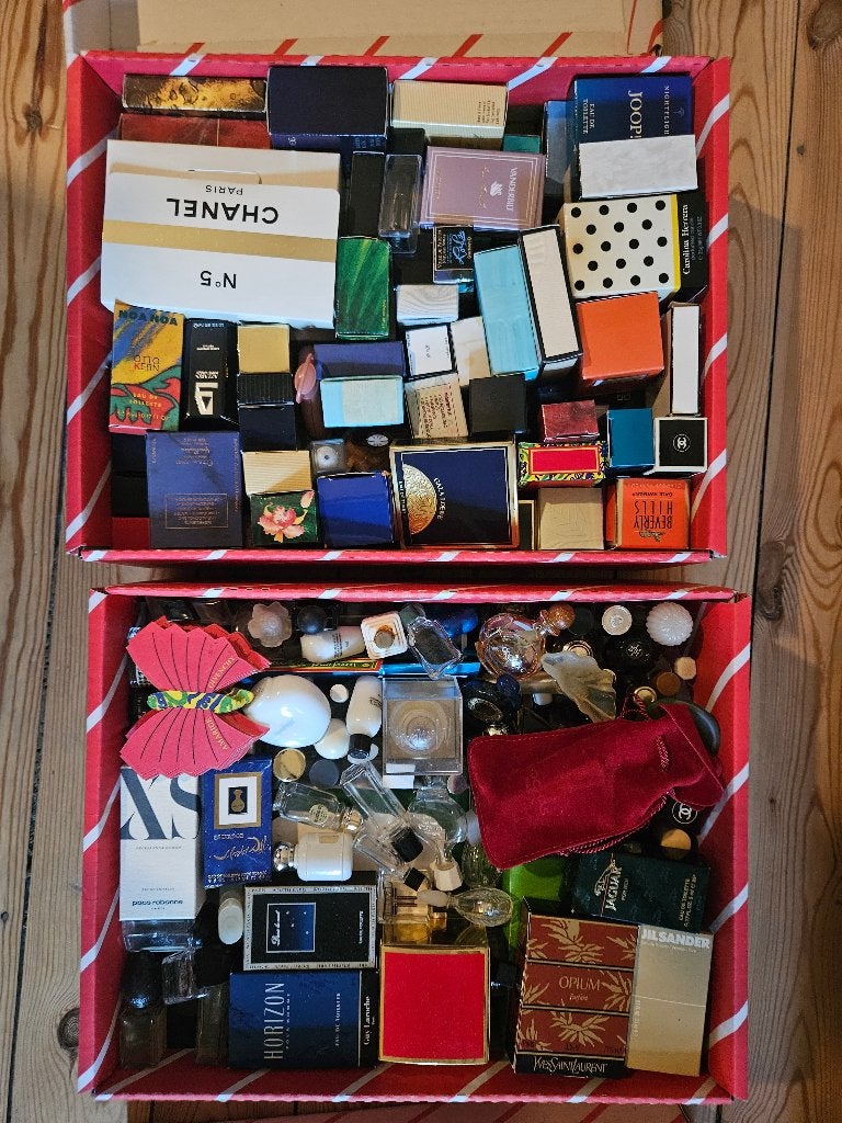 Oude parfumflesjes, Ophalen, Gebruikt, Parfumfles