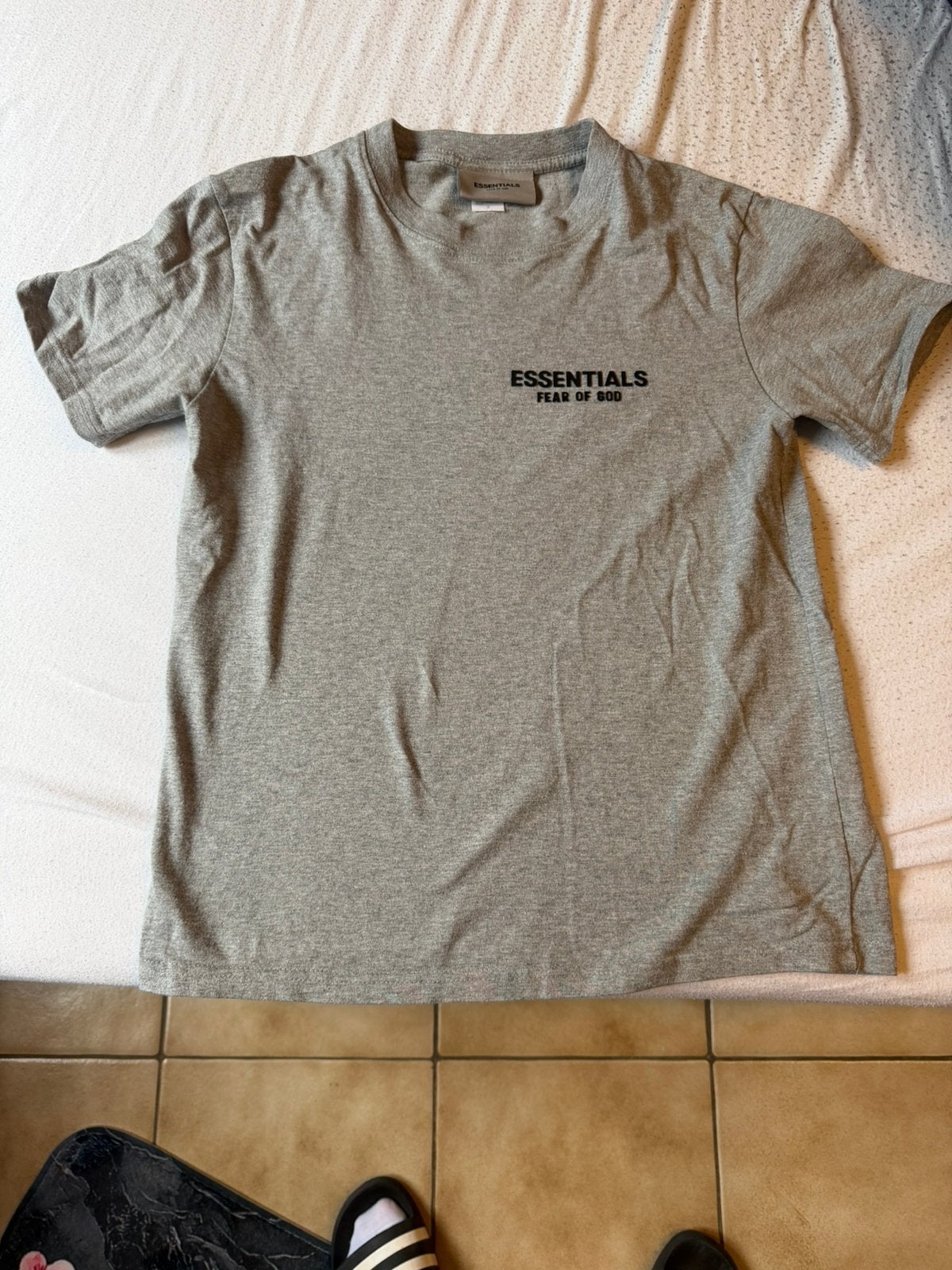 T-shirt ESSENTIALS Fear of God Heather Grey S, Ophalen, Zo goed als nieuw, Maat 46 (S) of kleiner, Zwart